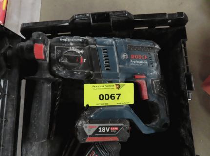 1 Abbruchhammer Fabr.: Bosch Typ: